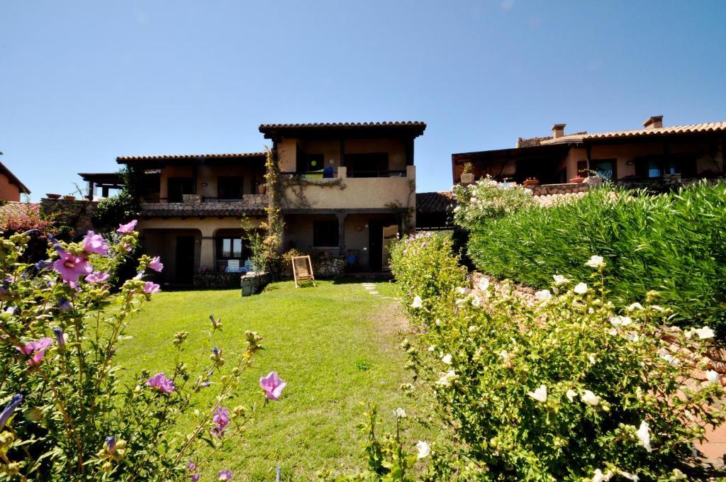 Appartamenti Residence Vela Blu Golfo Aranci 马里内拉 外观 照片