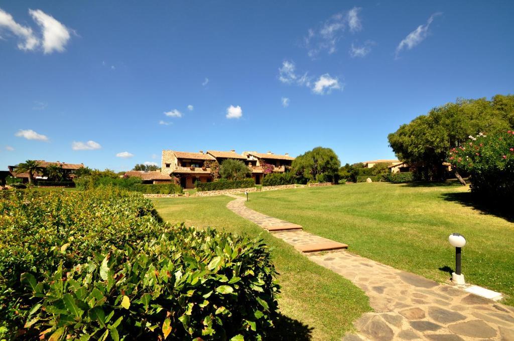 Appartamenti Residence Vela Blu Golfo Aranci 马里内拉 外观 照片