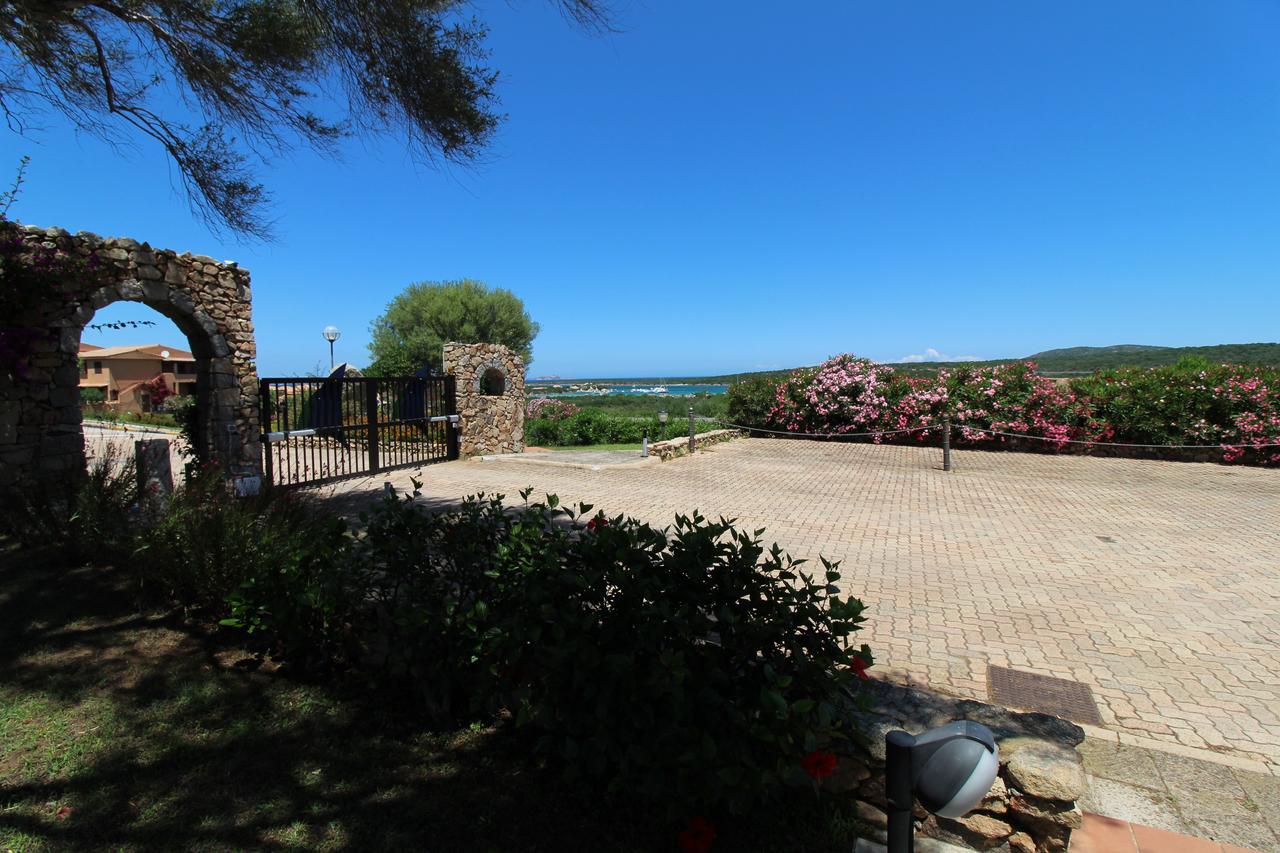 Appartamenti Residence Vela Blu Golfo Aranci 马里内拉 外观 照片