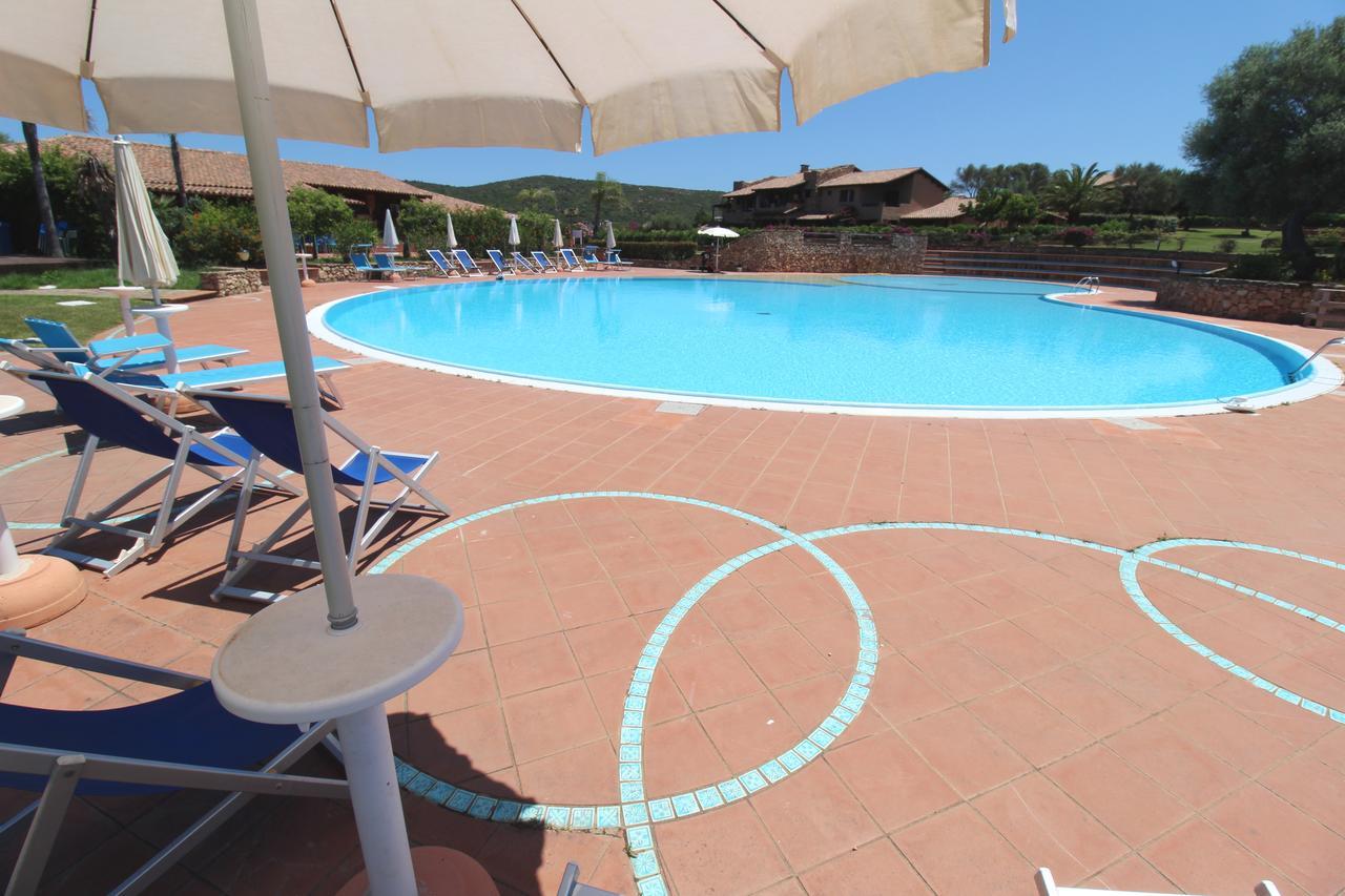 Appartamenti Residence Vela Blu Golfo Aranci 马里内拉 外观 照片