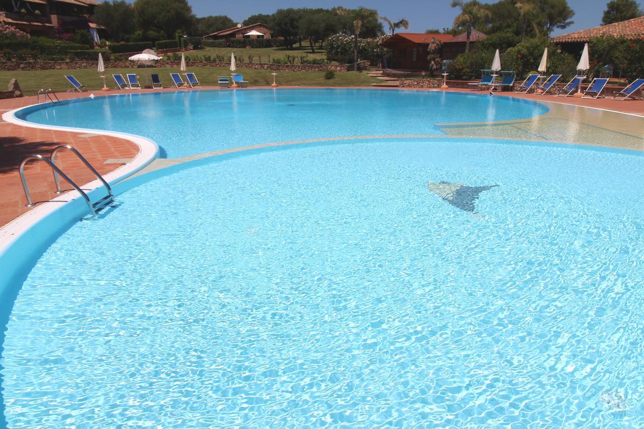 Appartamenti Residence Vela Blu Golfo Aranci 马里内拉 外观 照片