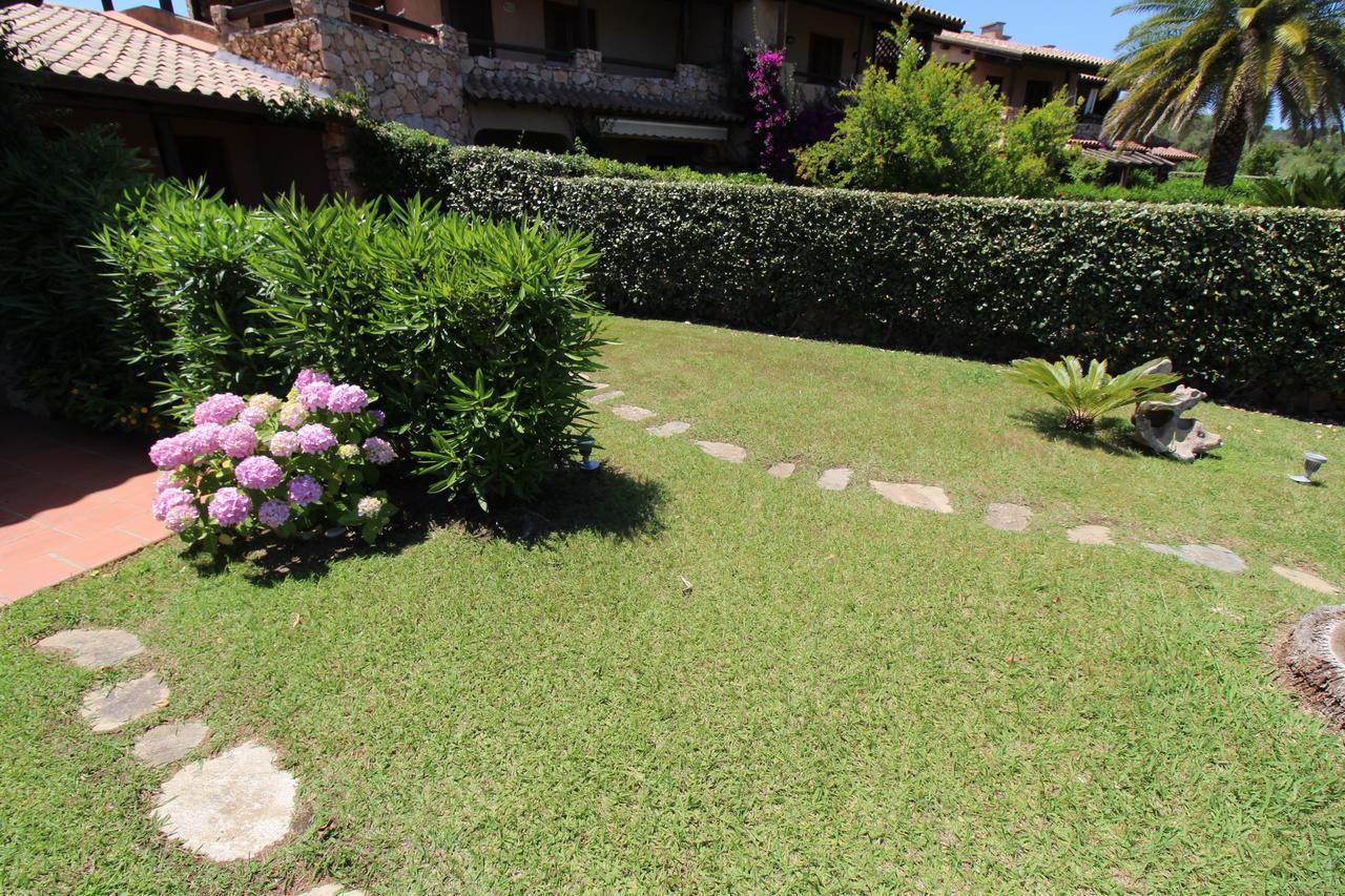 Appartamenti Residence Vela Blu Golfo Aranci 马里内拉 外观 照片