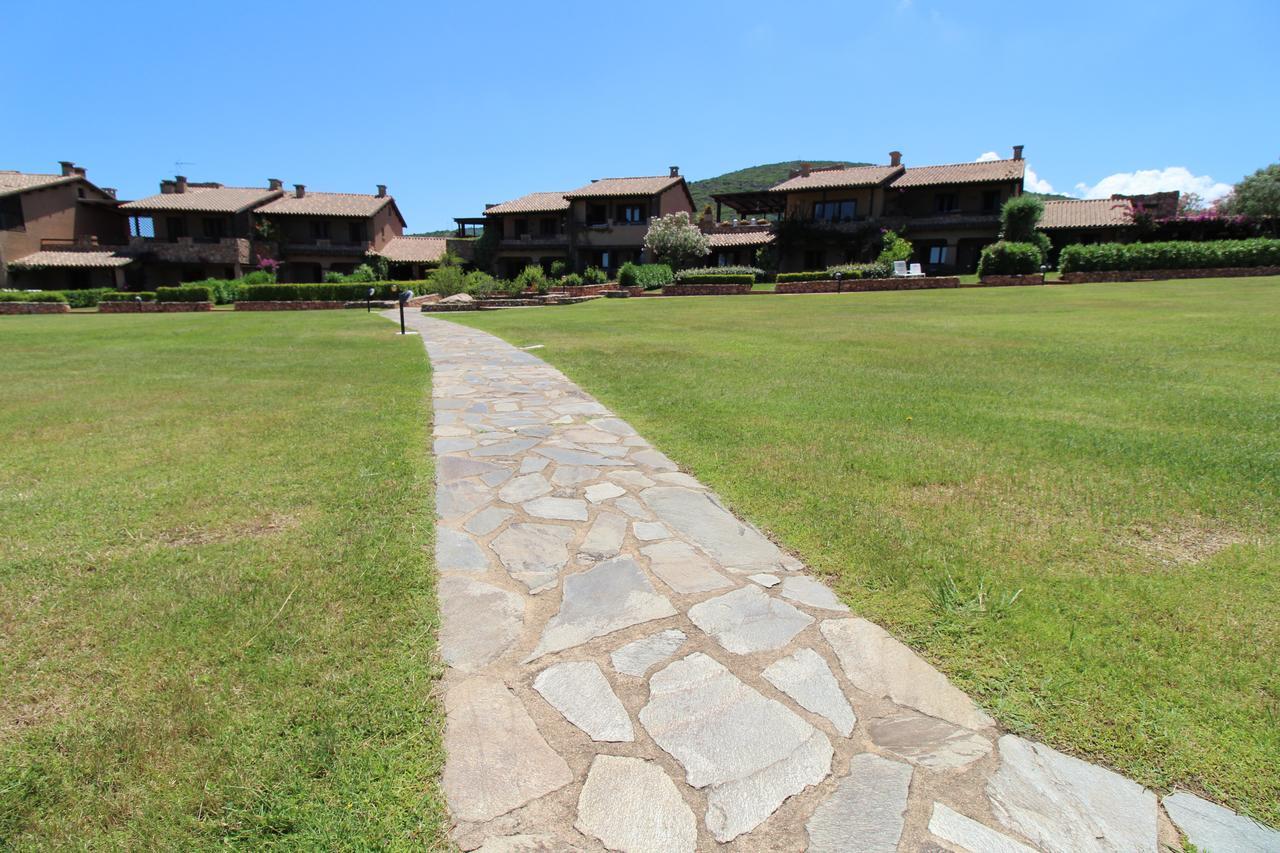 Appartamenti Residence Vela Blu Golfo Aranci 马里内拉 外观 照片