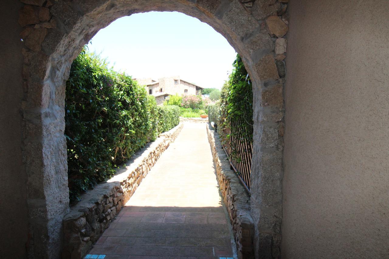 Appartamenti Residence Vela Blu Golfo Aranci 马里内拉 外观 照片